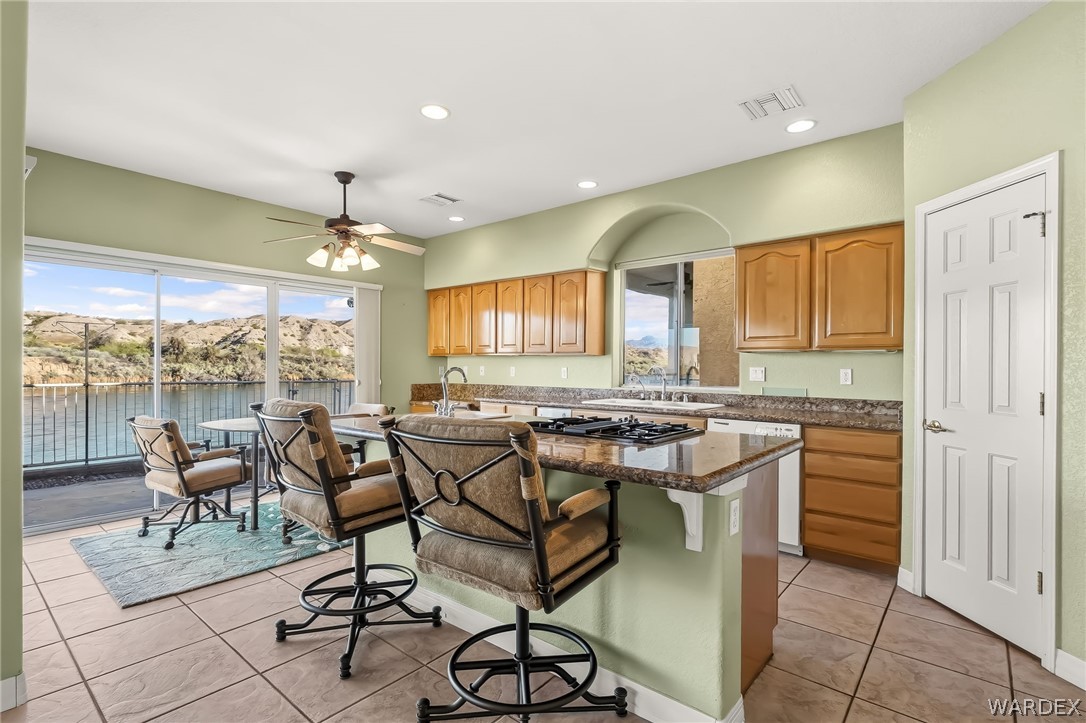 1825 E Shore Villas Drive 6