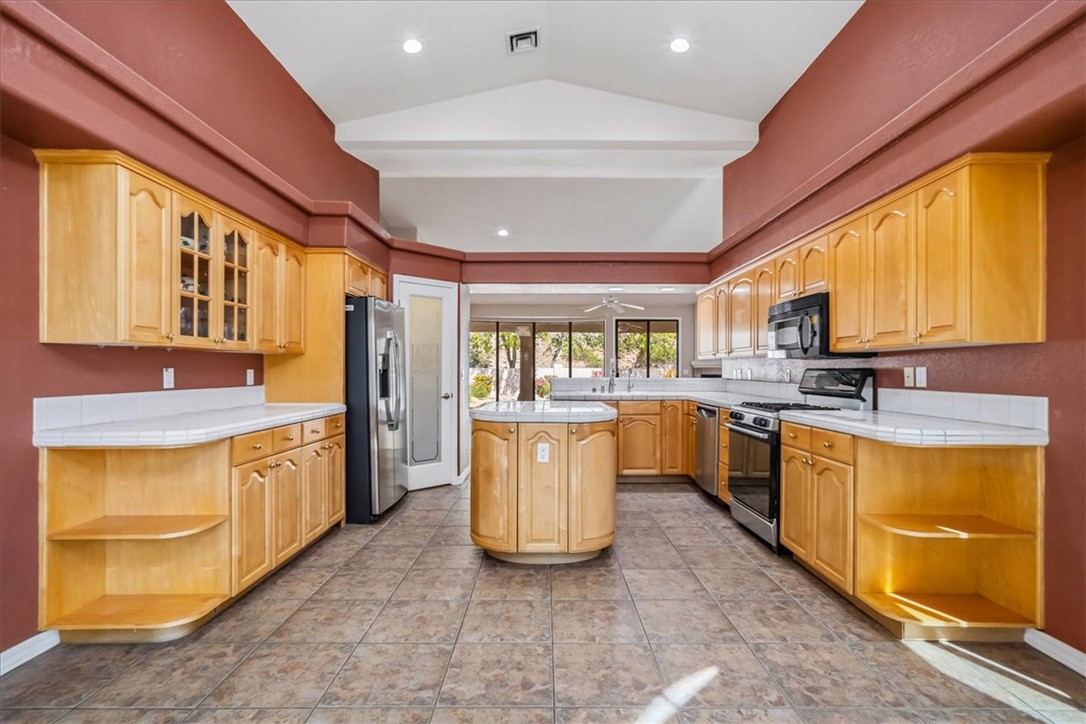 2889 Desert Vista Drive