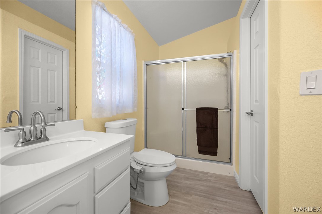 2545 Hillcrest Park Drive