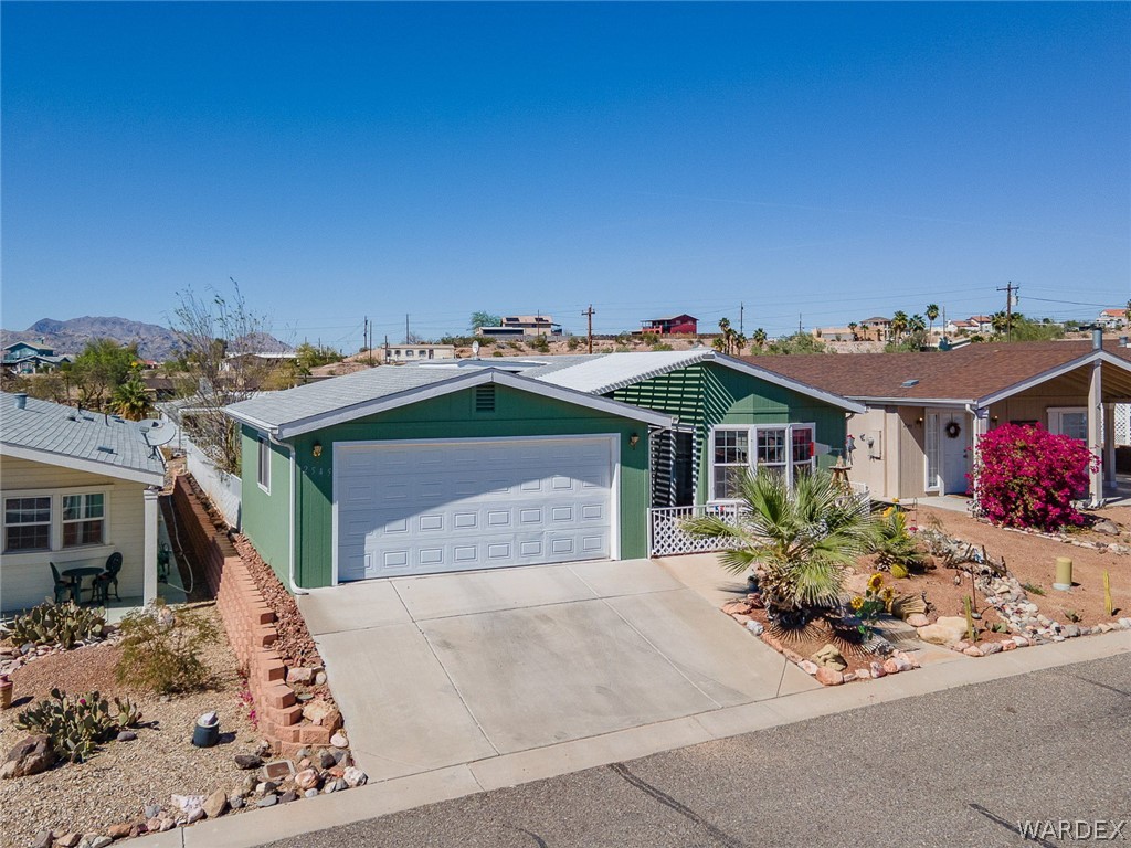 2545 Hillcrest Park Drive