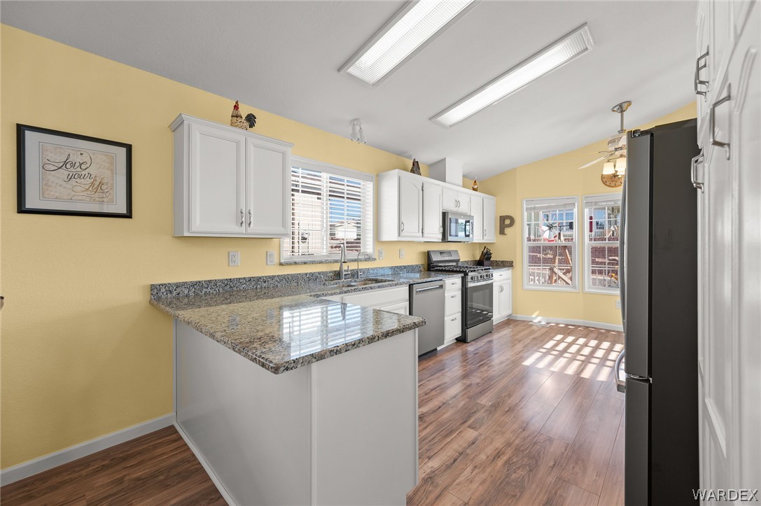 2545 Hillcrest Park Drive