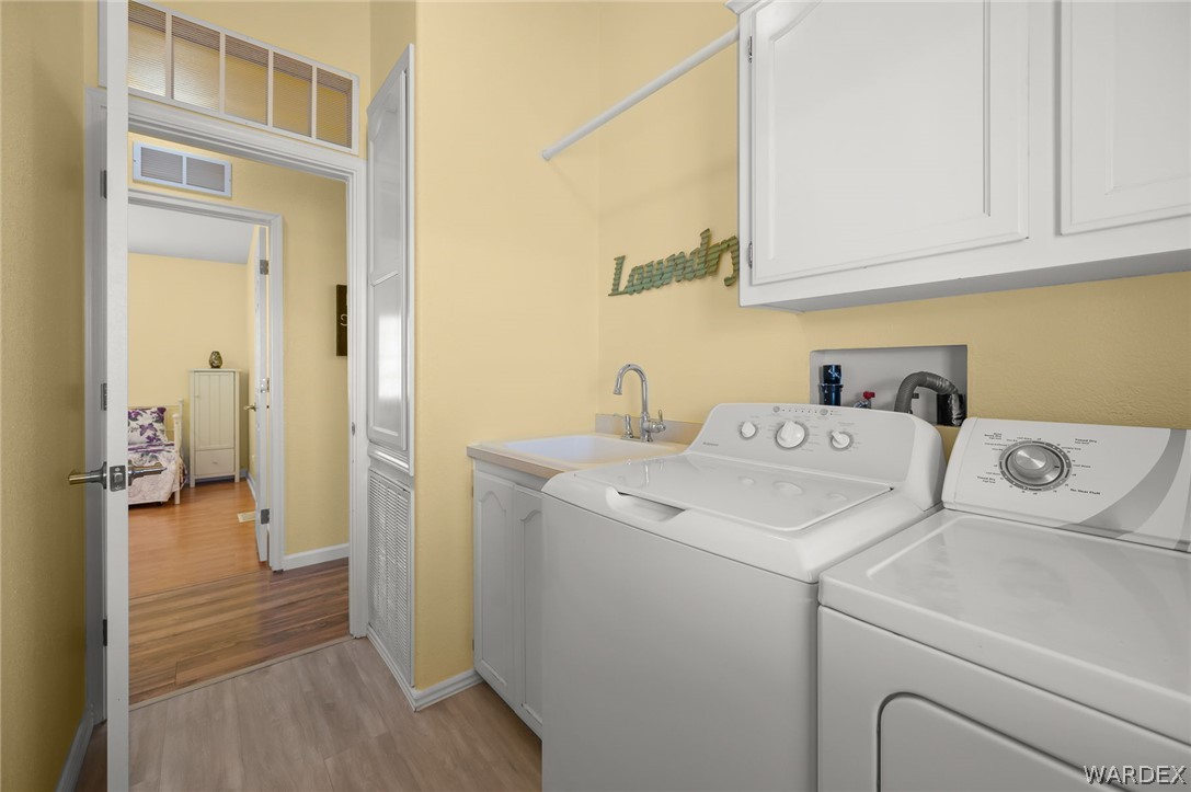 2545 Hillcrest Park Drive