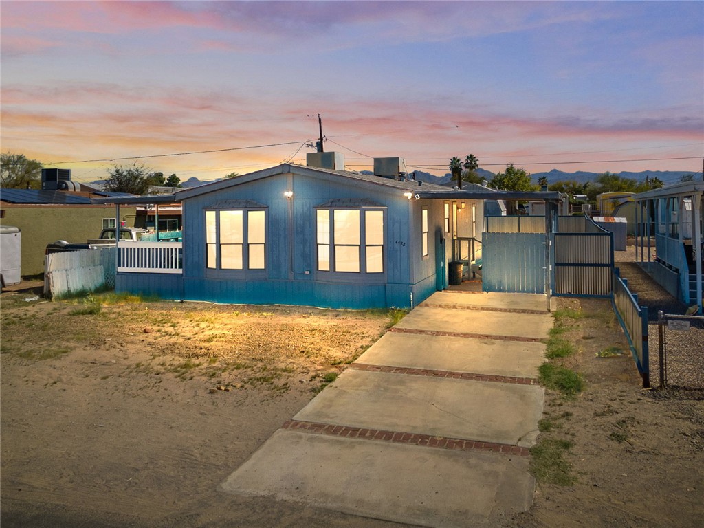 4422 S Calle Viveza