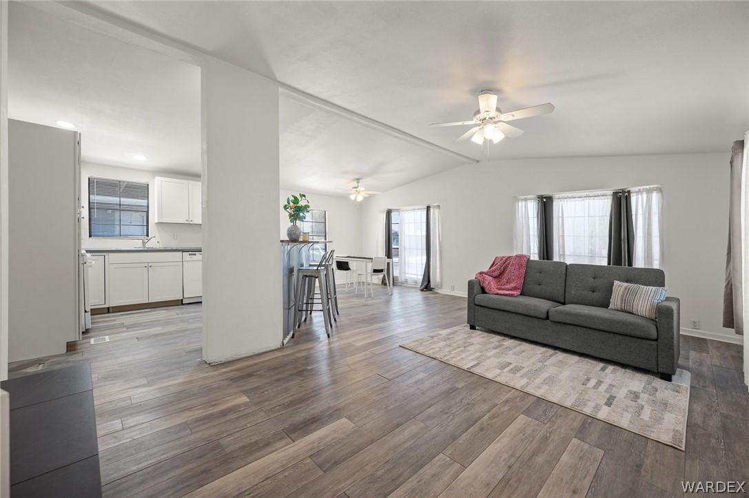 4422 S Calle Viveza