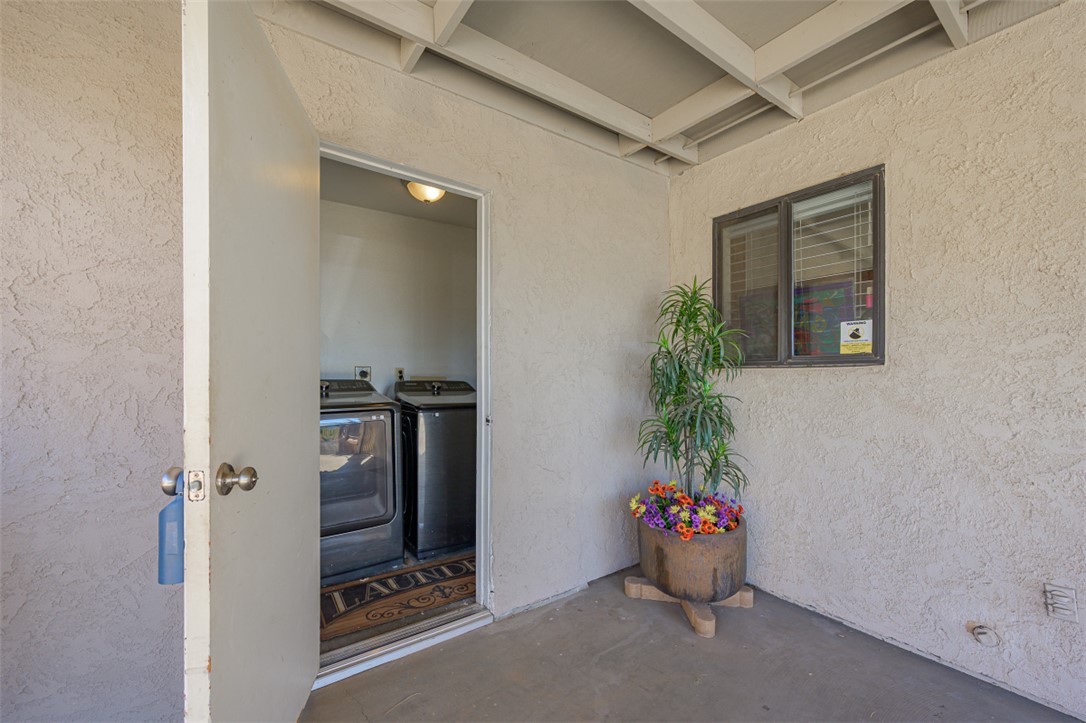 537 Roadrunner Drive