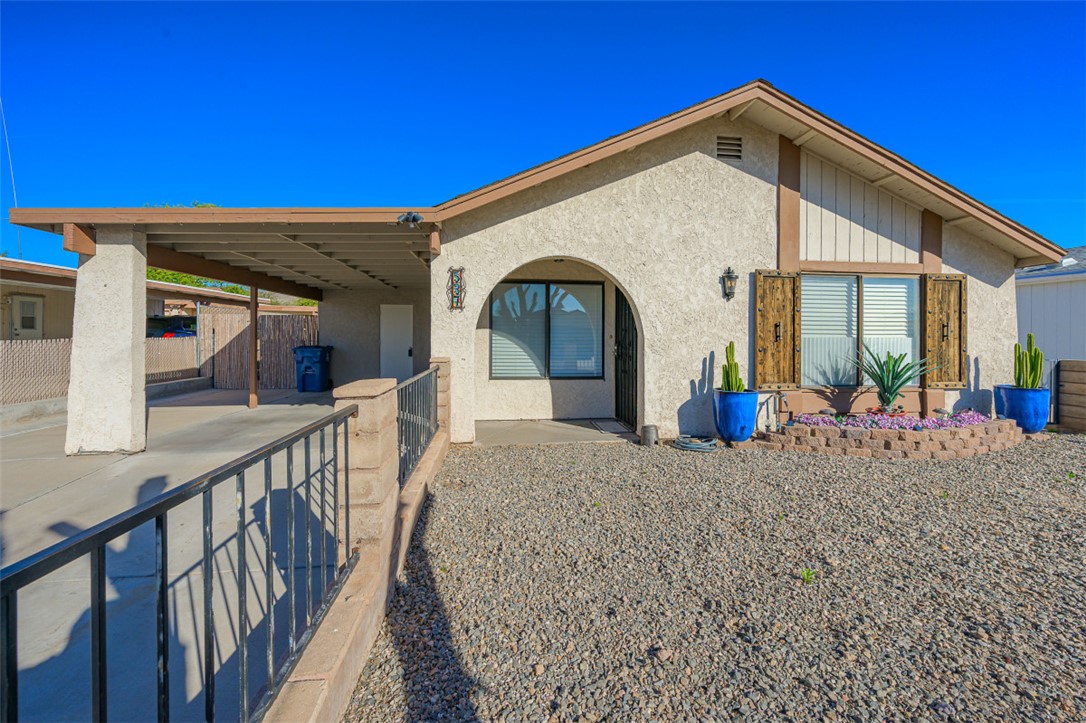 537 Roadrunner Drive