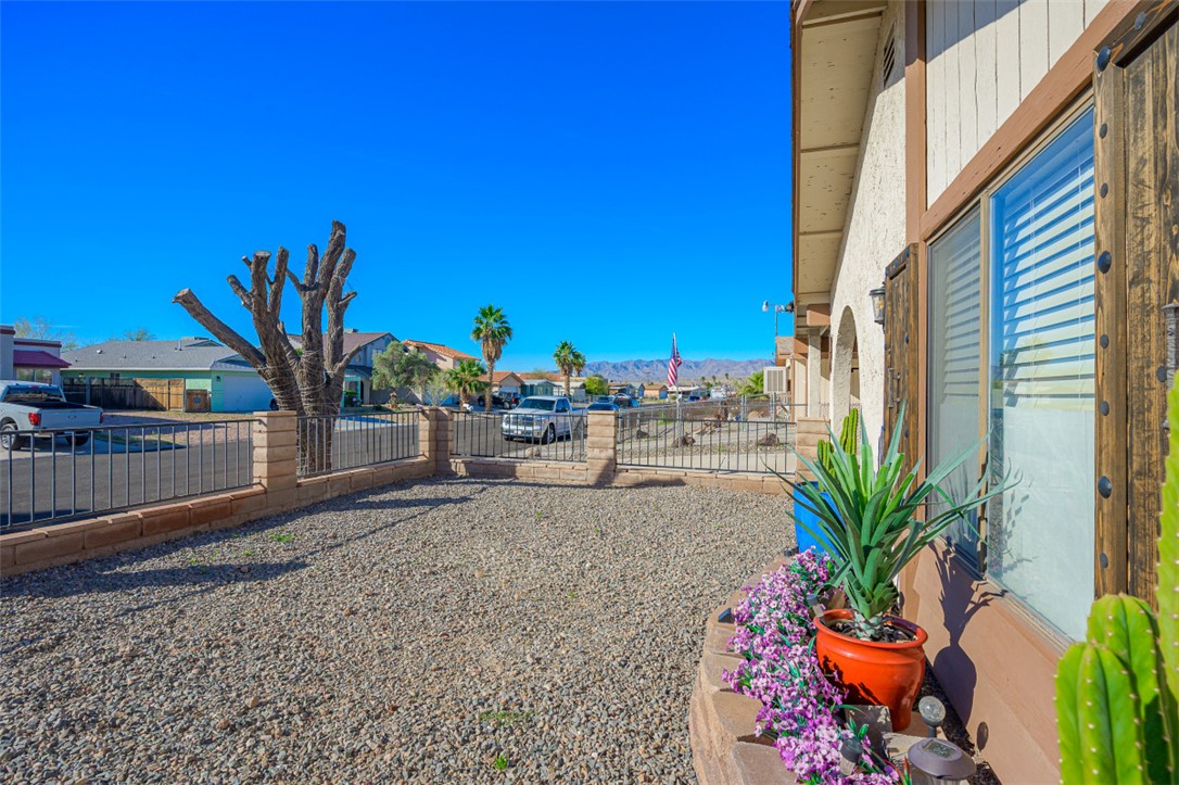 537 Roadrunner Drive