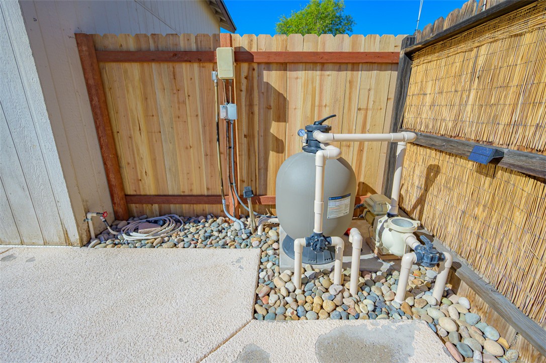 537 Roadrunner Drive