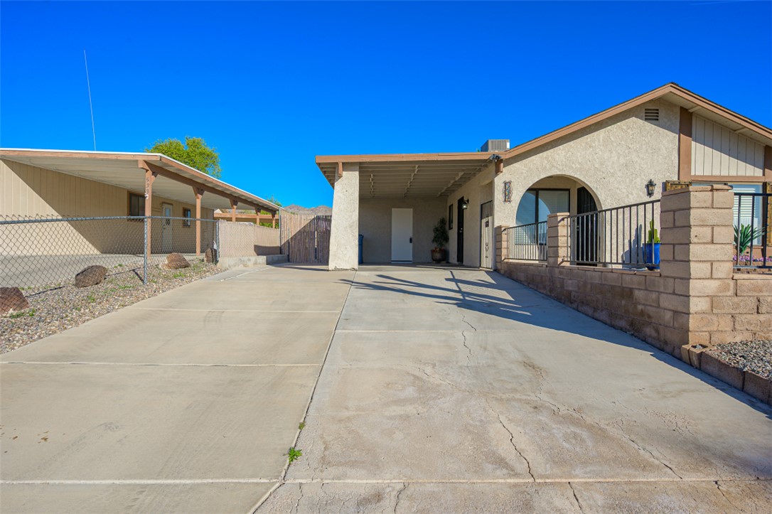 537 Roadrunner Drive