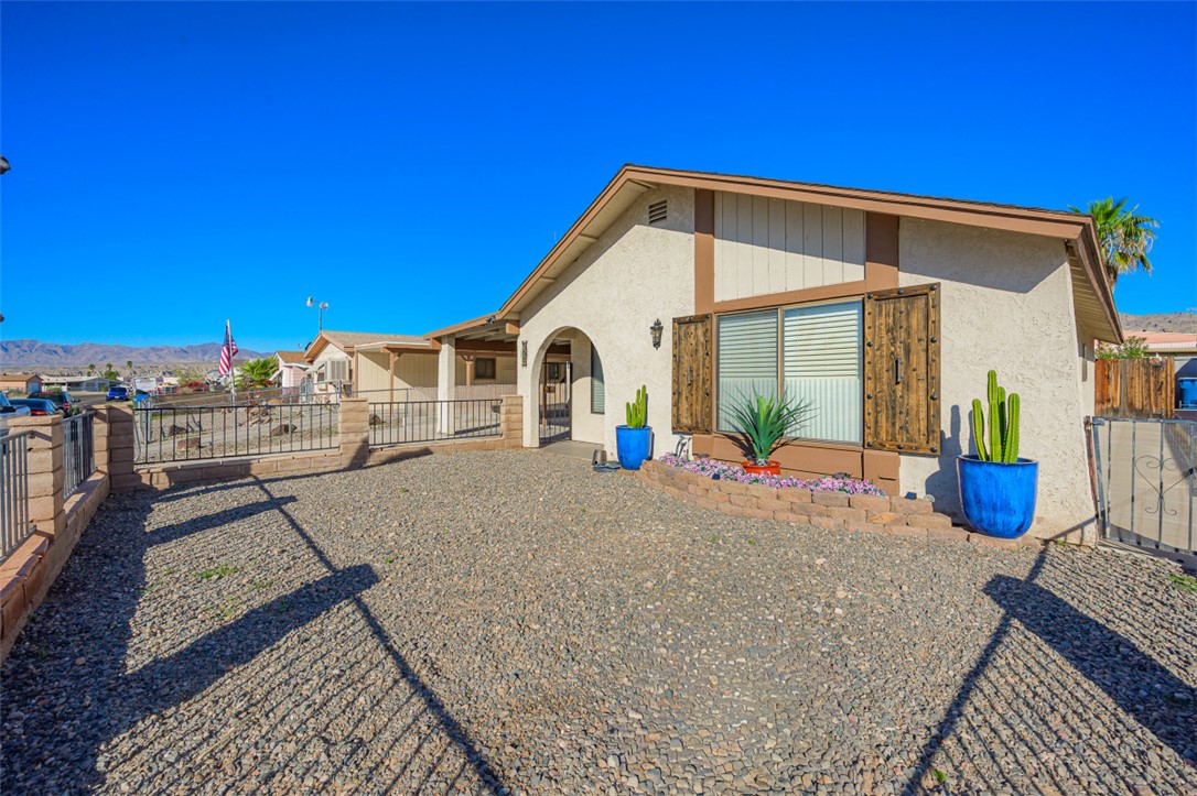 537 Roadrunner Drive