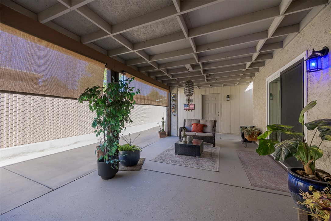 537 Roadrunner Drive