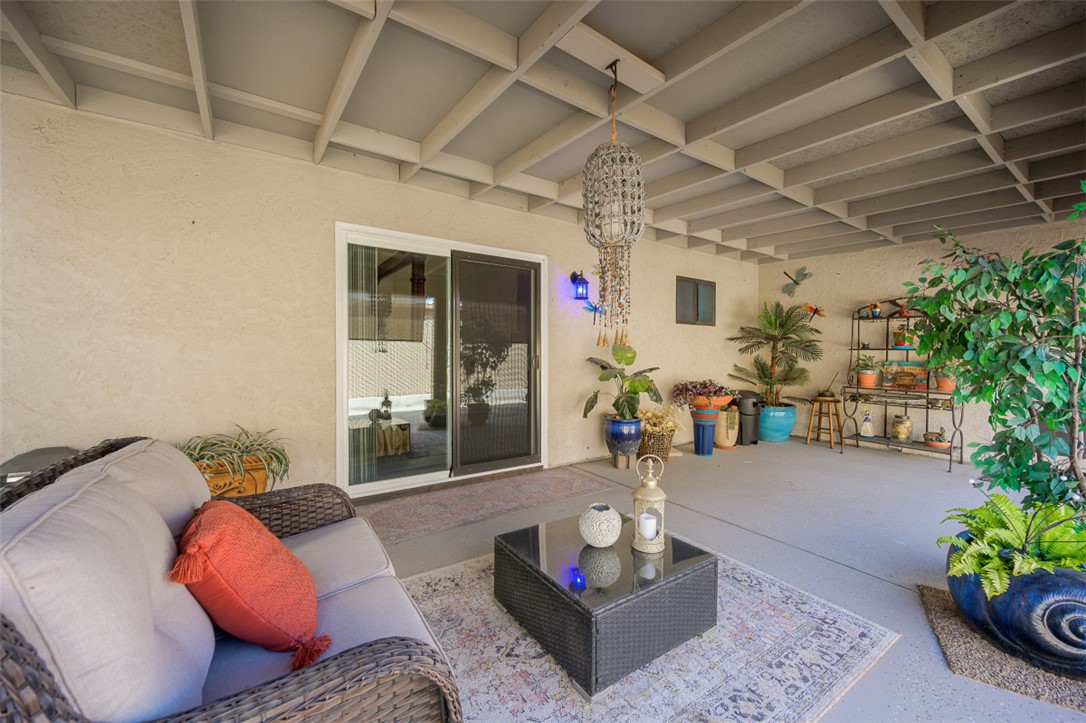 537 Roadrunner Drive