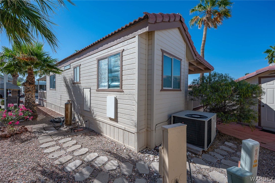 2000 Ramar #158 Road