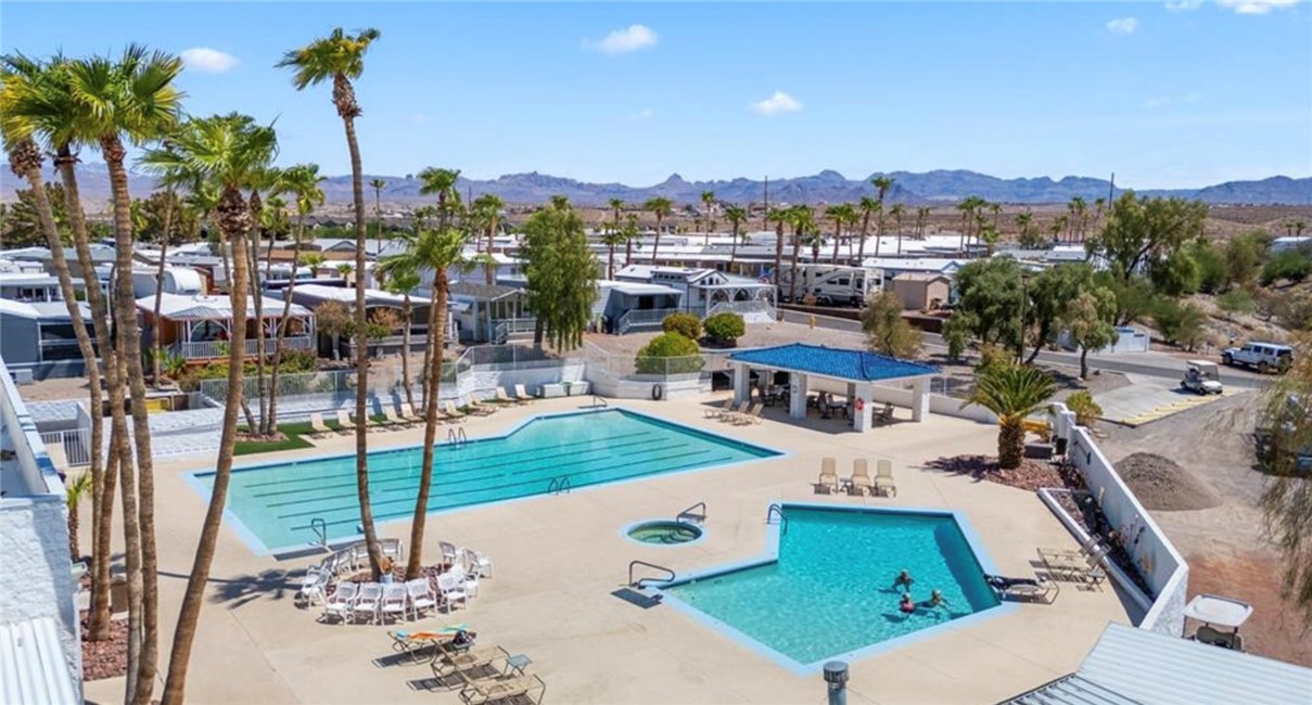 2000 Ramar #158 Road