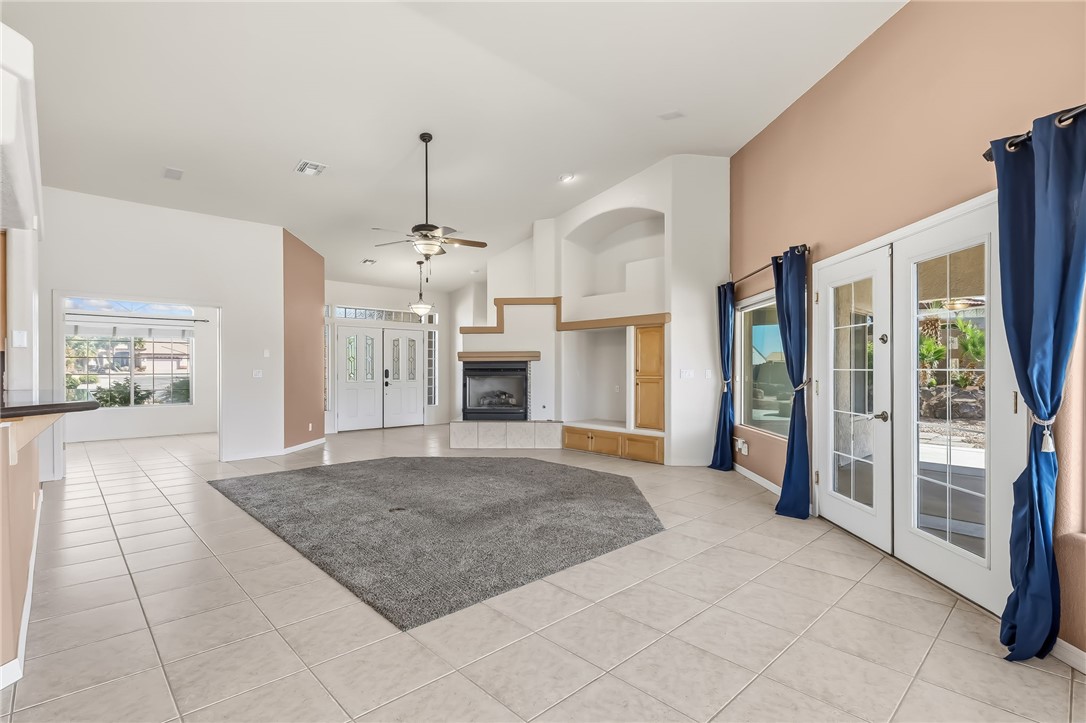 2552 Majestic Way