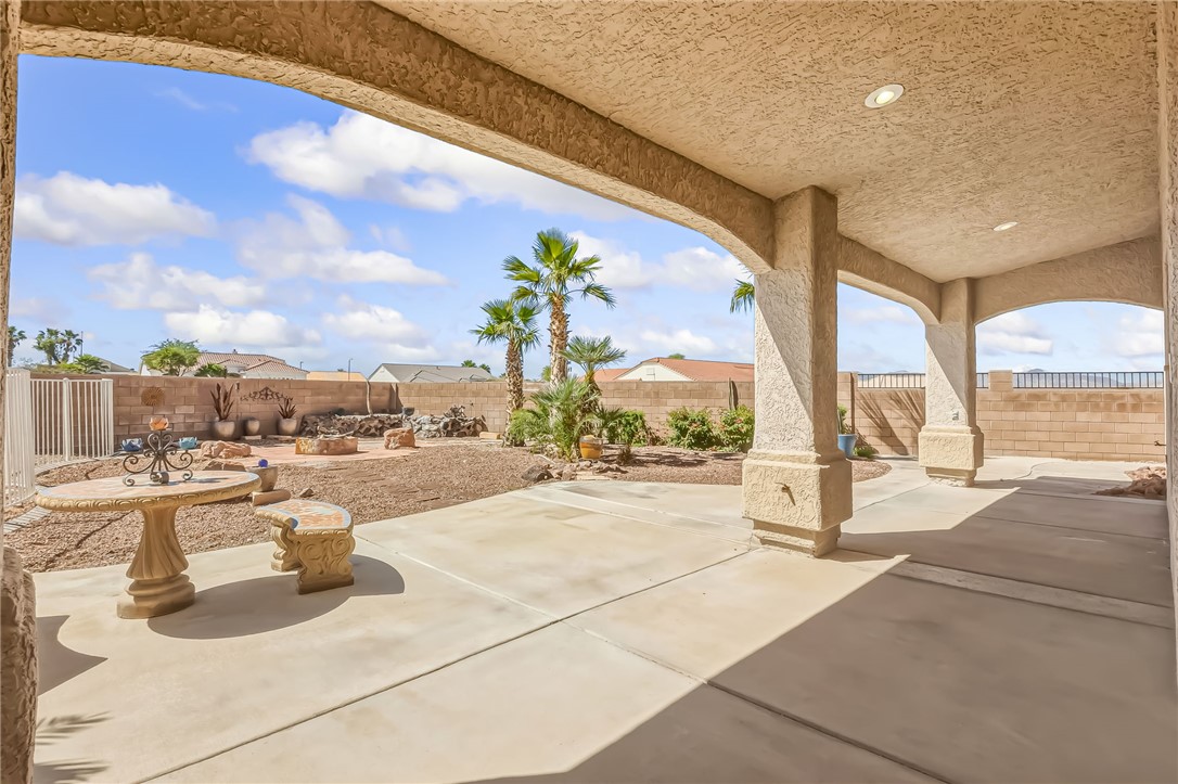 2552 Majestic Way