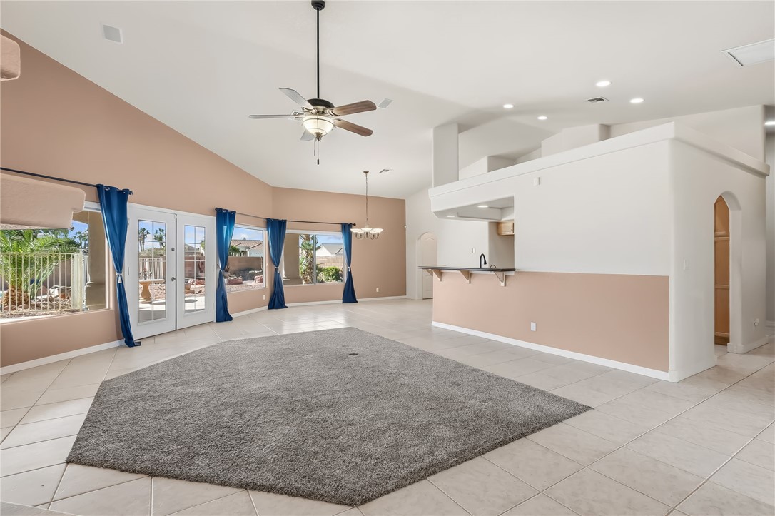 2552 Majestic Way