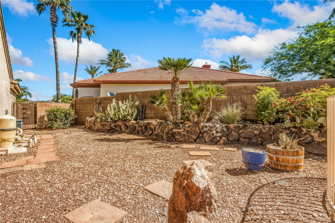 2552 Majestic Way