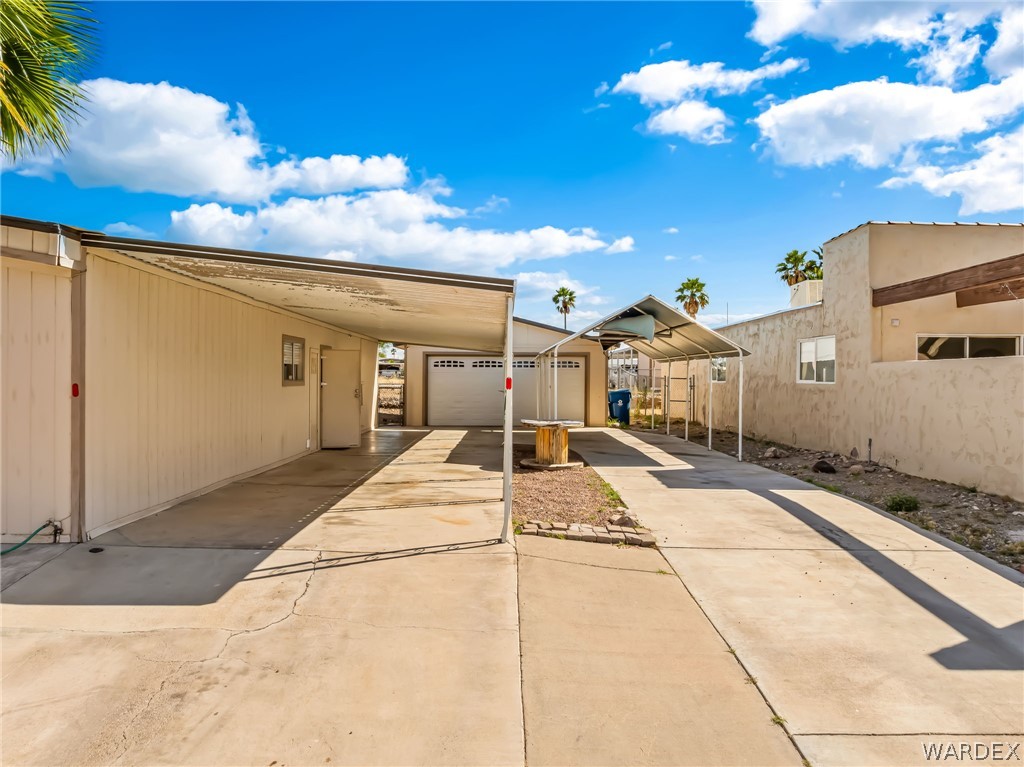932 Riverfront Drive