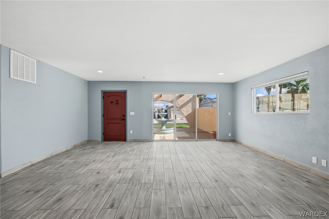 926 Riverfront Drive