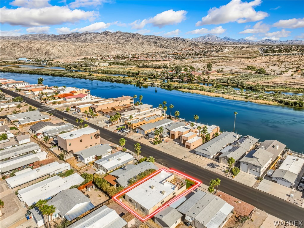 926 Riverfront Drive