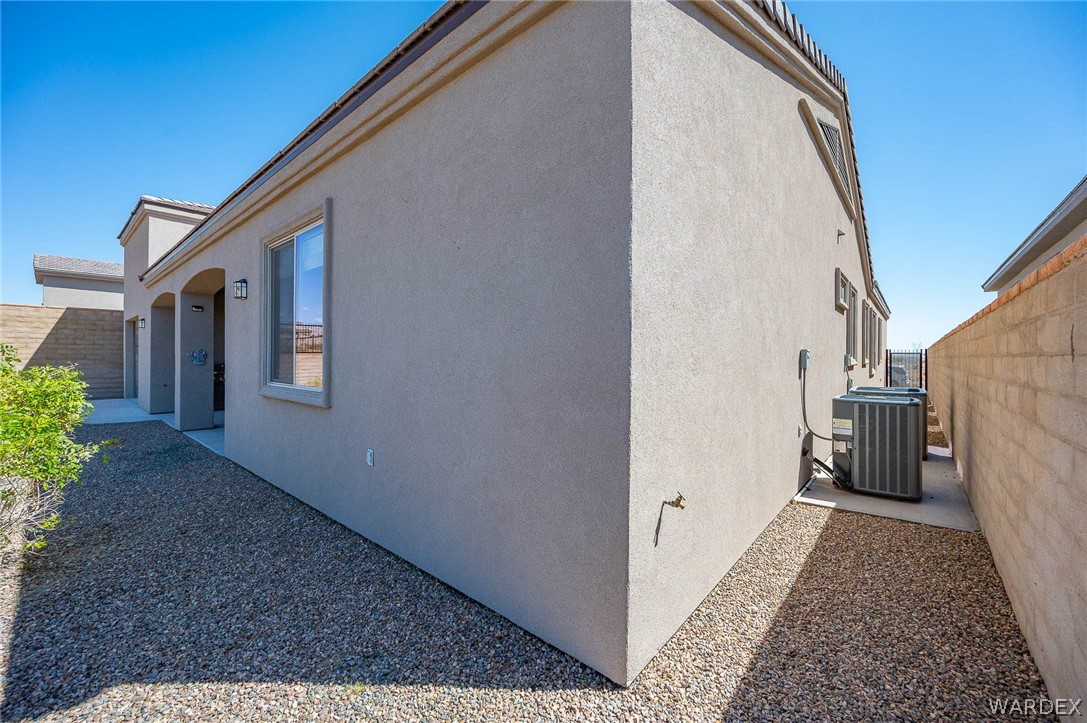 2681 Port Isabel Way