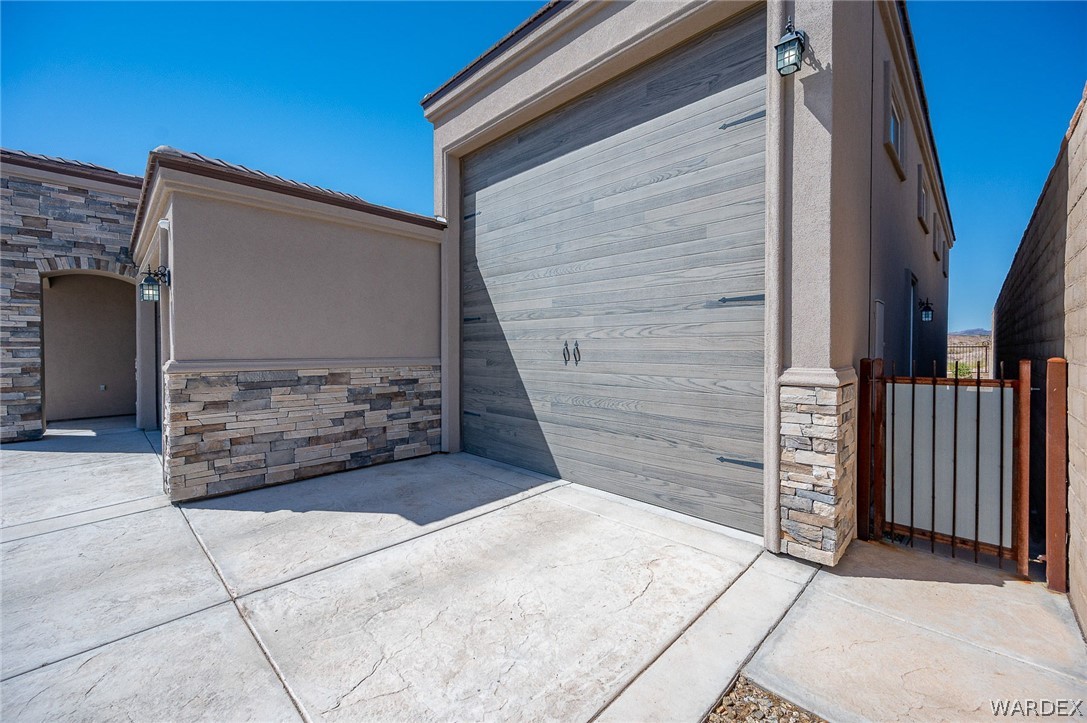 2681 Port Isabel Way