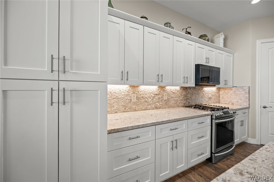 2681 Port Isabel Way