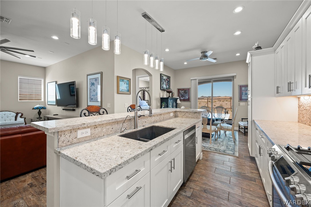 2681 Port Isabel Way