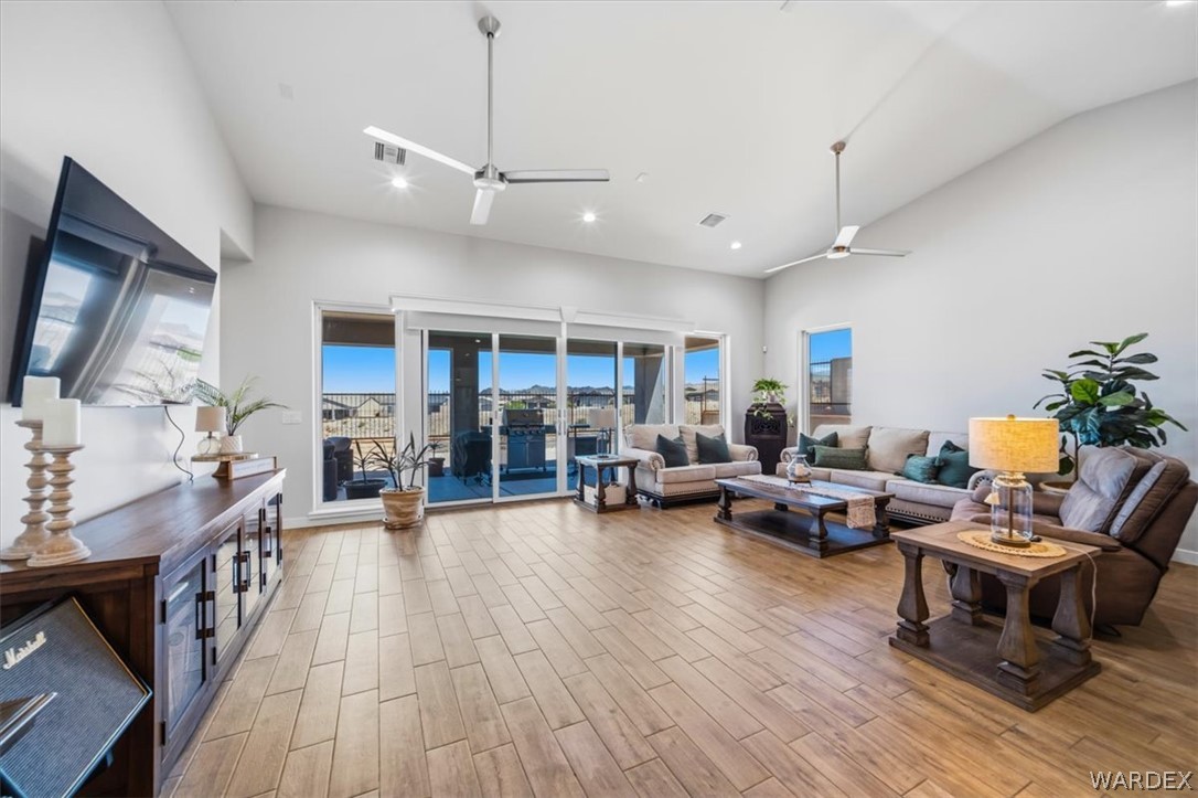 2653 Port Isabel Way