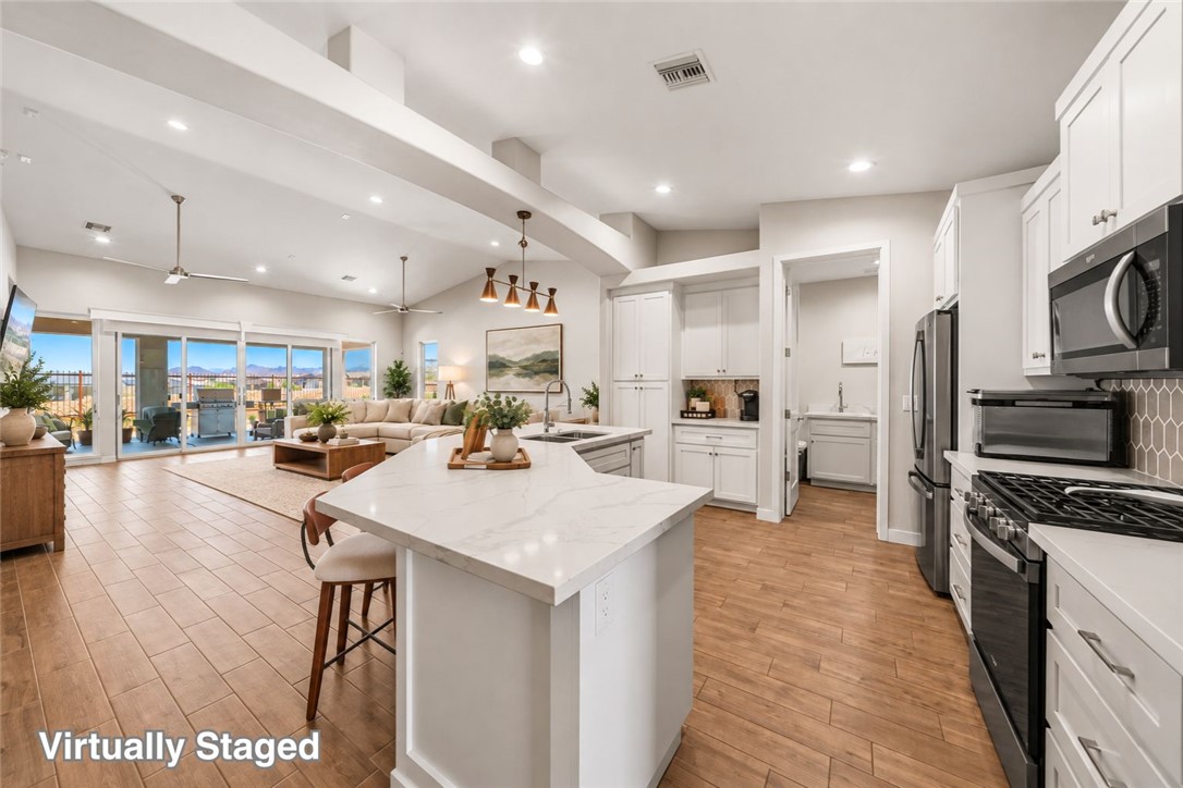 2653 Port Isabel Way