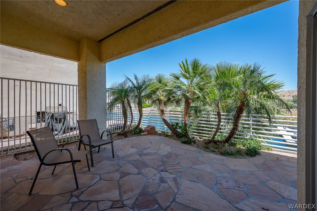 1825 E Shore Villas Drive 28