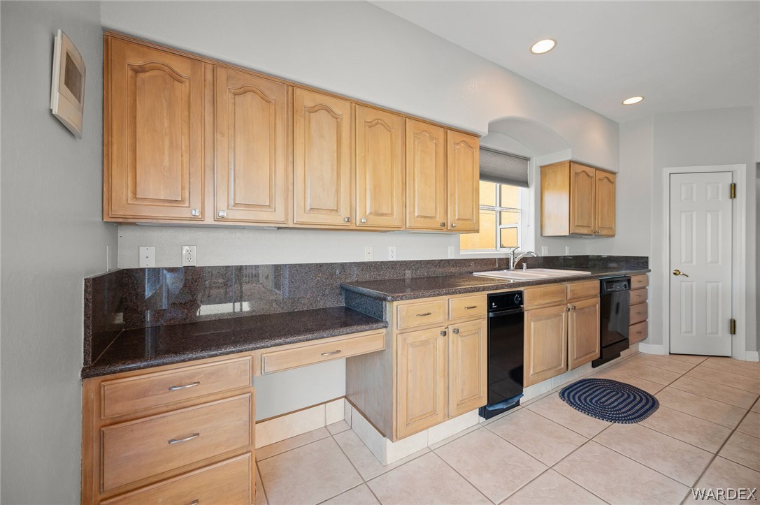 1825 E Shore Villas Drive 28