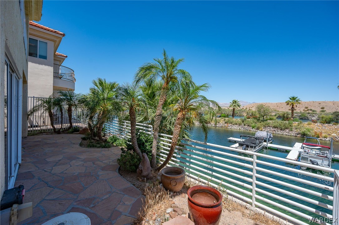 1825 E Shore Villas Drive 28