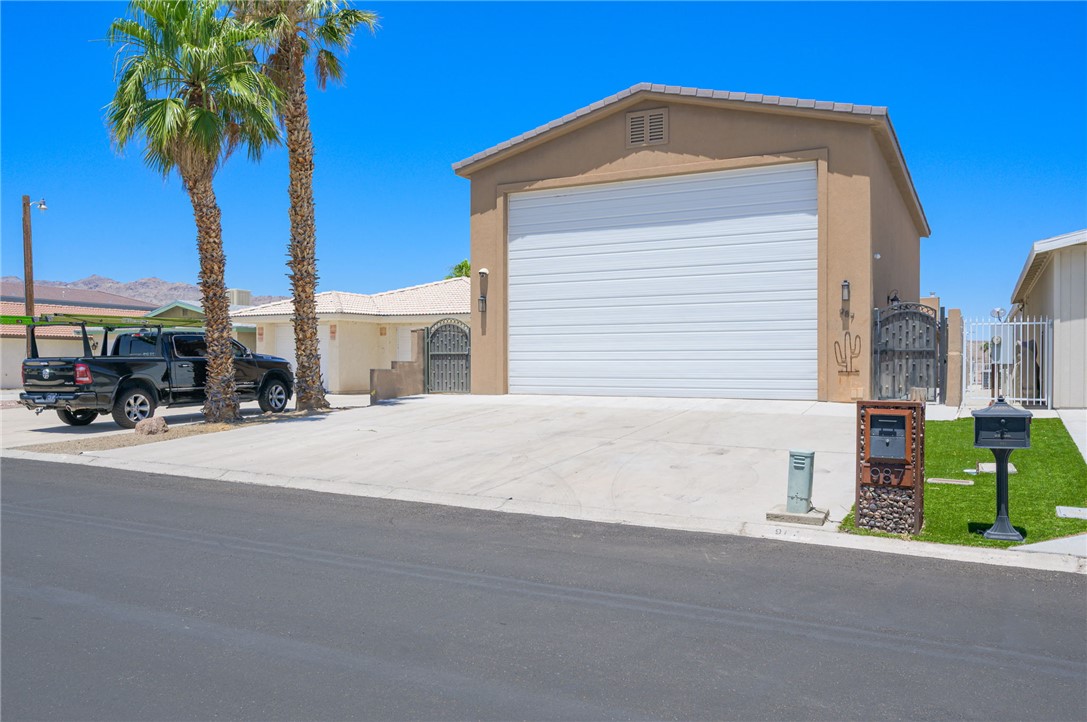 987 Riverfront Drive