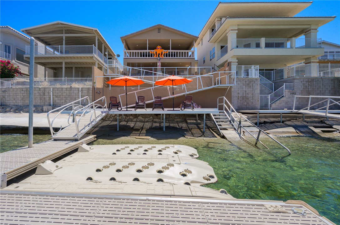 987 Riverfront Drive