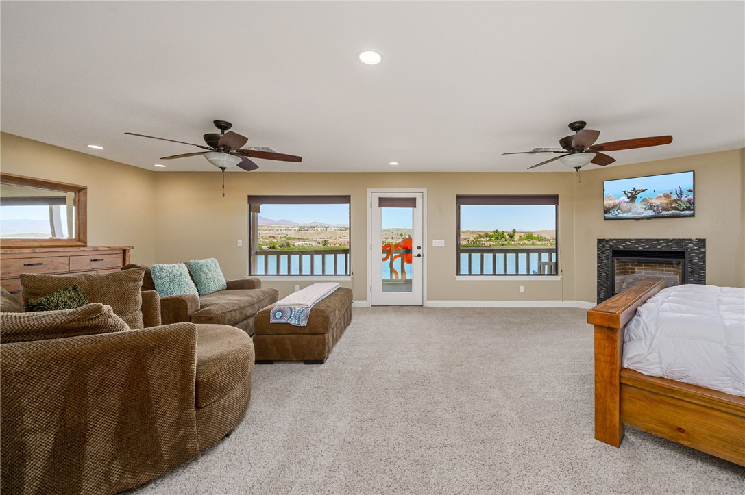 987 Riverfront Drive