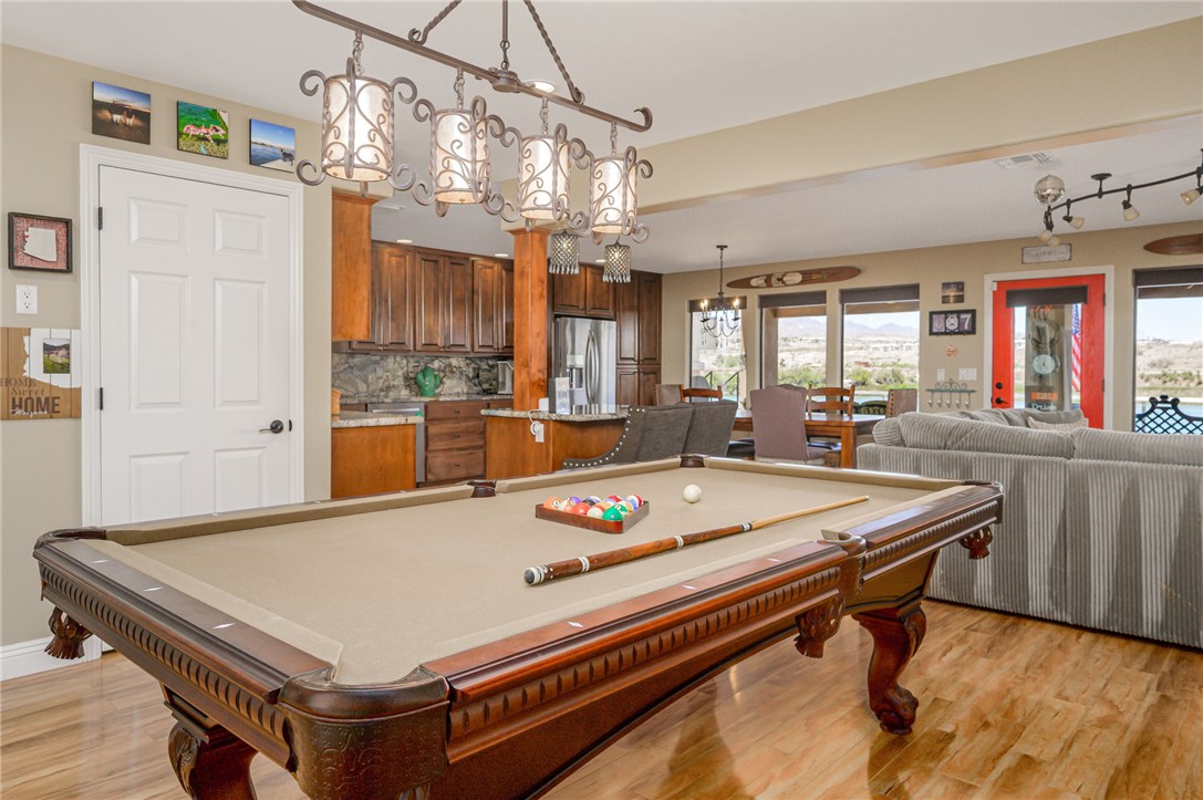 987 Riverfront Drive