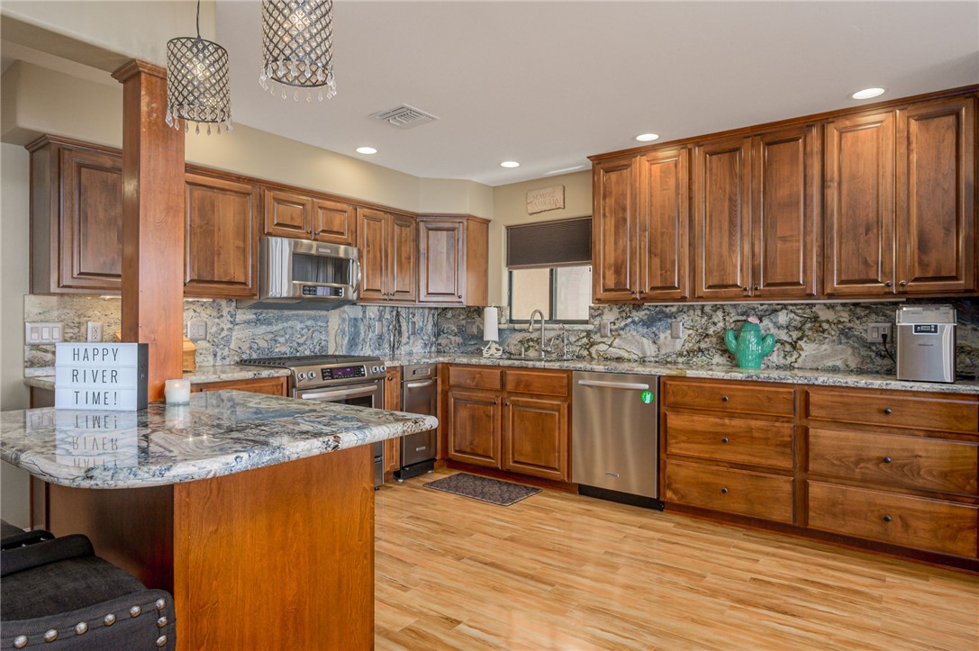987 Riverfront Drive