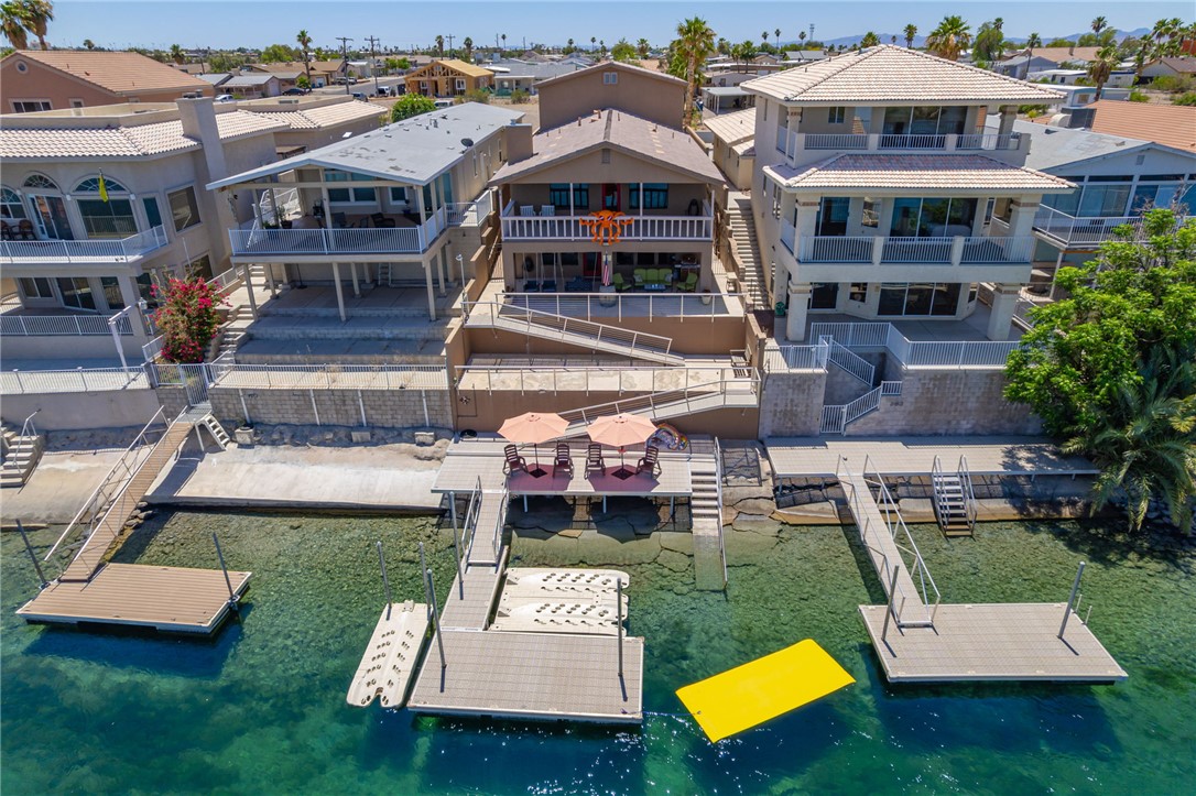 987 Riverfront Drive
