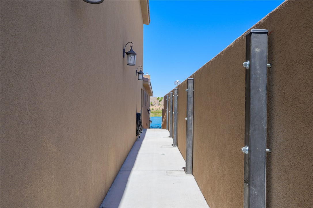 987 Riverfront Drive