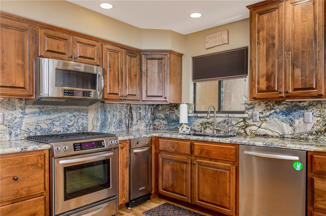 987 Riverfront Drive