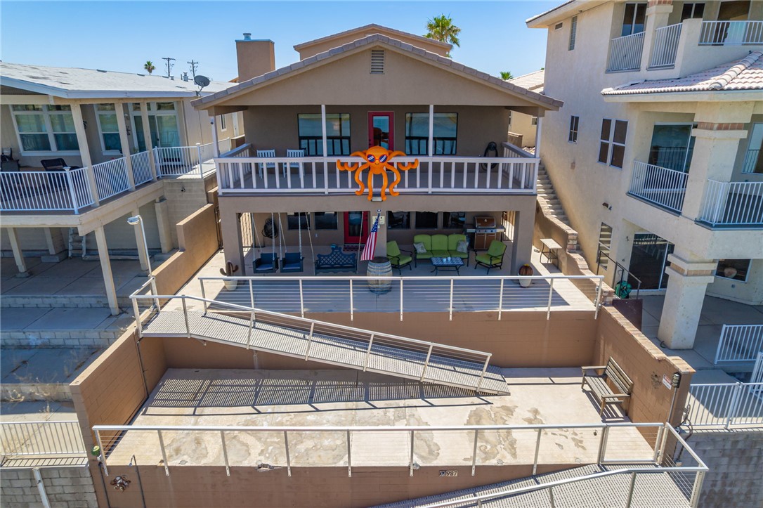 987 Riverfront Drive