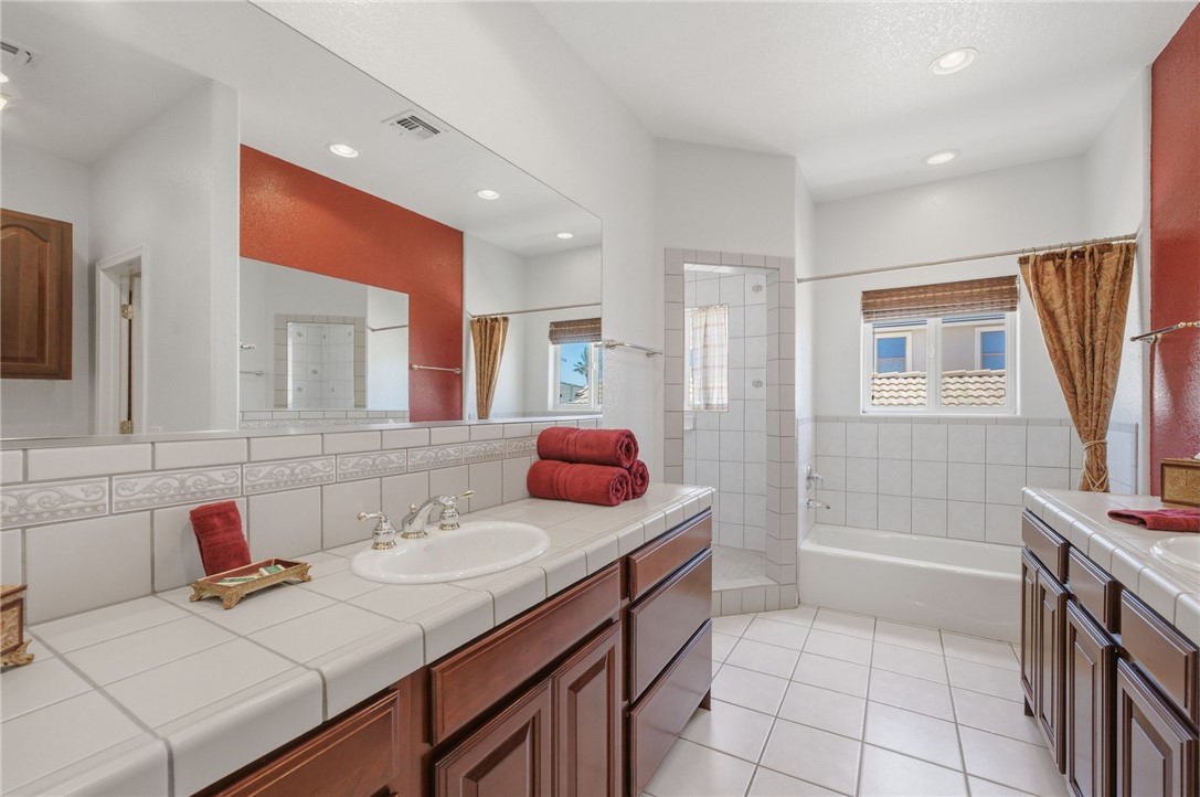 851 Riverfront Drive