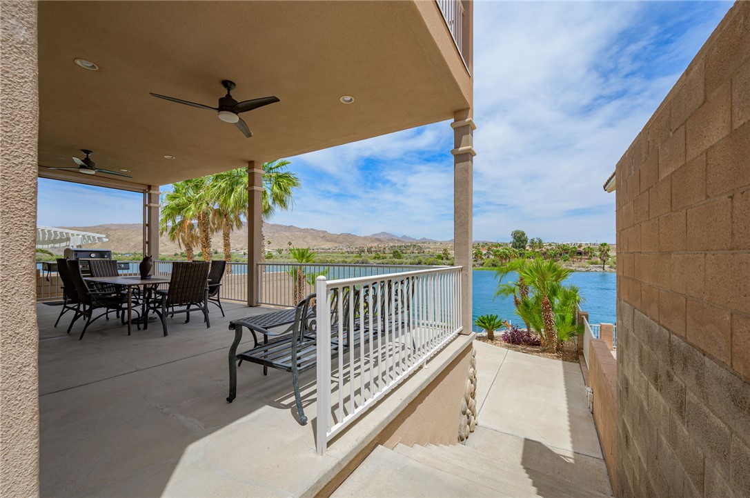 851 Riverfront Drive