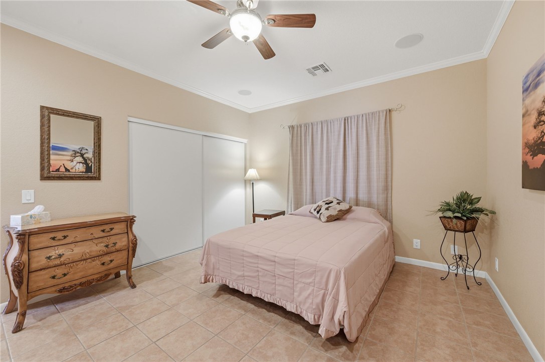 851 Riverfront Drive