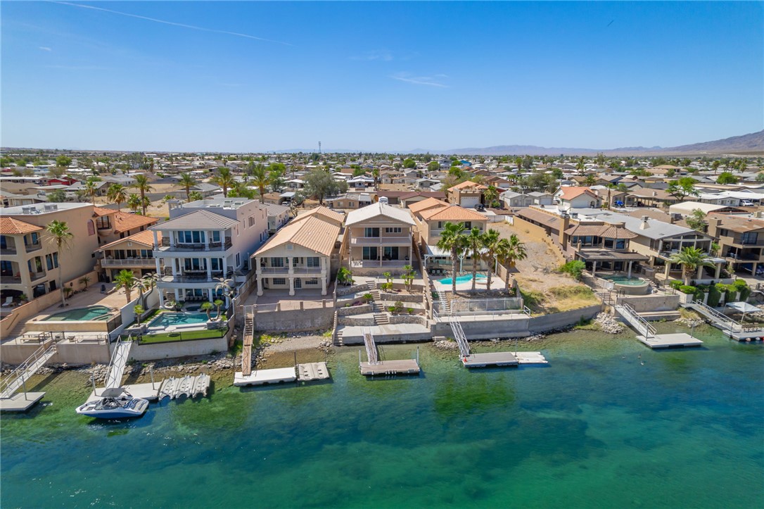 851 Riverfront Drive