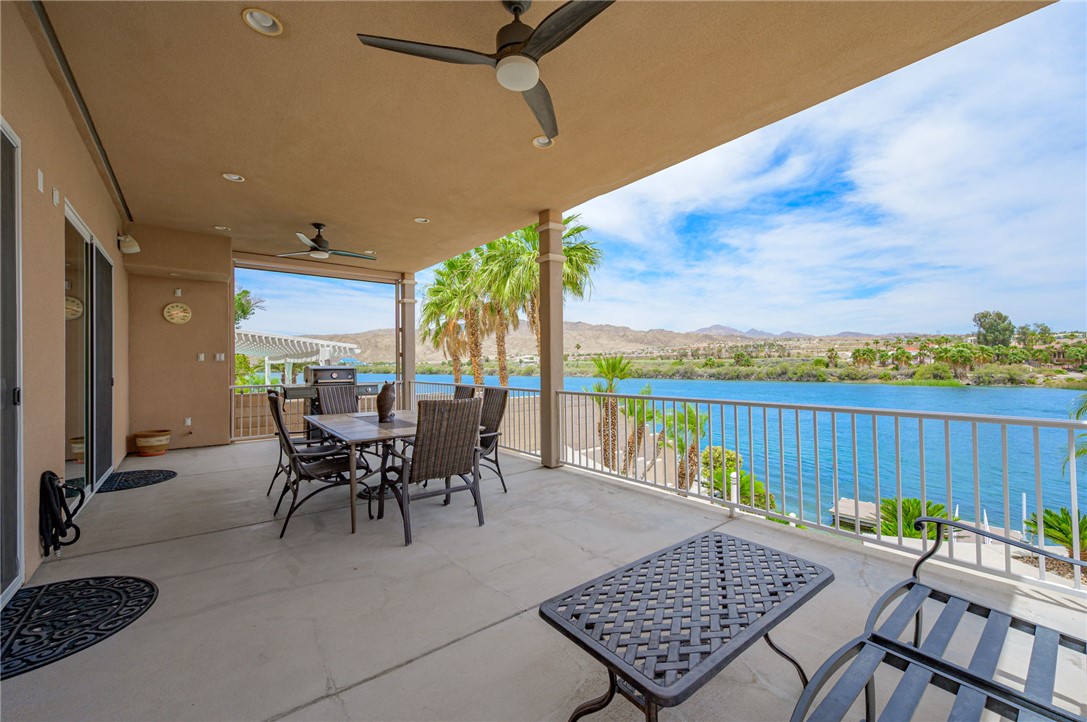 851 Riverfront Drive