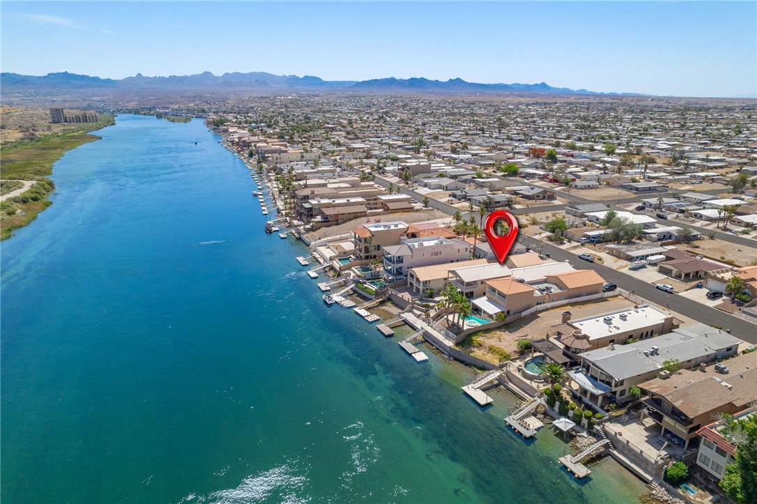 851 Riverfront Drive