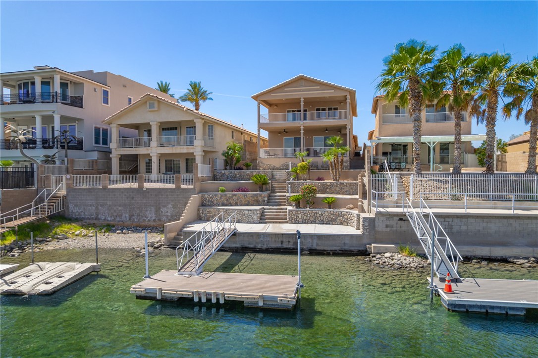 851 Riverfront Drive